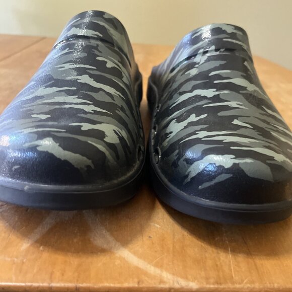 OOFOS OOCLOOG Limited Edition Blk Camo Clog Womens 10 Mens 8 EU 41 CHJ-407 - Picture 2 of 9